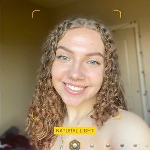 Meet your Posher, Carmen